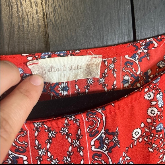 Altar’d State blouse - Picture 2 of 4